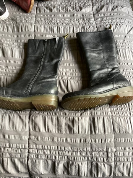 Doc Marten Boots size 38 black Carousel 1