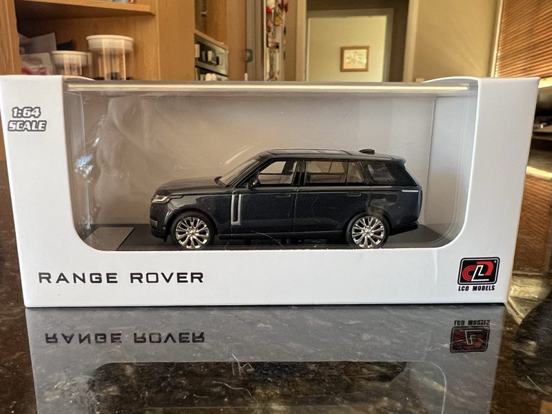 LCD Models Land Rover Range Rover 1/64 Blue Carousel 7
