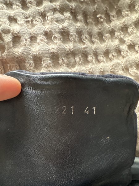 Louis Vuitton pillow slides Carousel 6