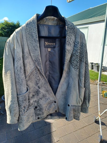 Ladies Leather Jacket Carousel 1