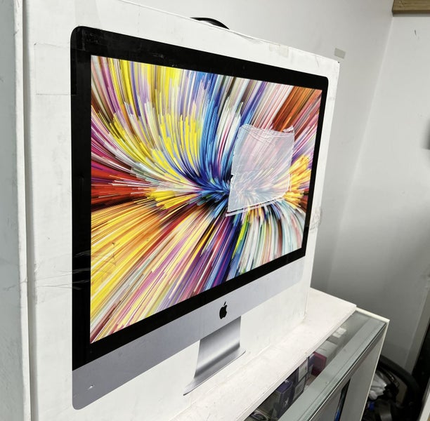 Apple iMac 27” 5K 32GB RAM intel i5 year 2015 in A1 Condition.628632218737941118