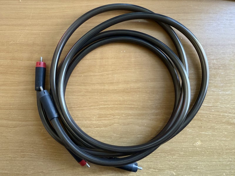 Slinkylinks pure silver RCA's 1.25m Carousel 1