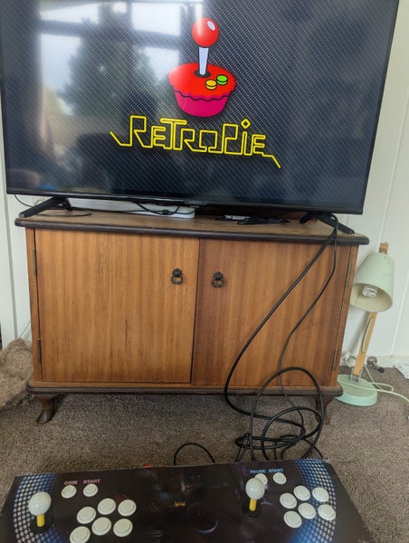 Retro Arcade Game RetroPie system Carousel 6