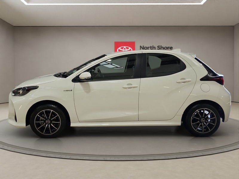 2021 Toyota Yaris GX 1.5L Hybrid 2WD Hatchback62867853345411113