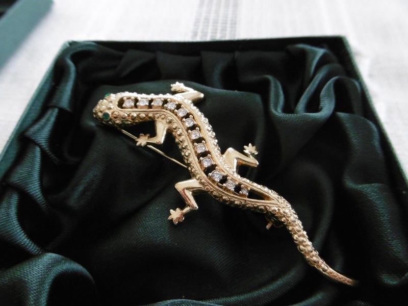 BROOCH - SPARKLY LIZARD Carousel 1
