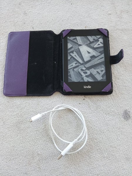 Kindle Paperwhite 7th Generation ! Carousel 2