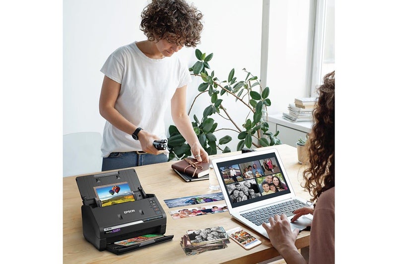 Epson FastFoto FF-680W Photo Scanner, HKI-EFF680W Carousel 10