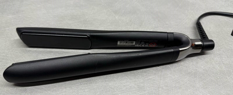 GHD Platinum+ Hair Straightener Carousel 2