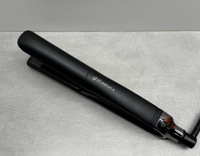 GHD Platinum+ Hair Straightener Carousel 4