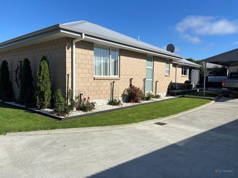 Image 1 of 24