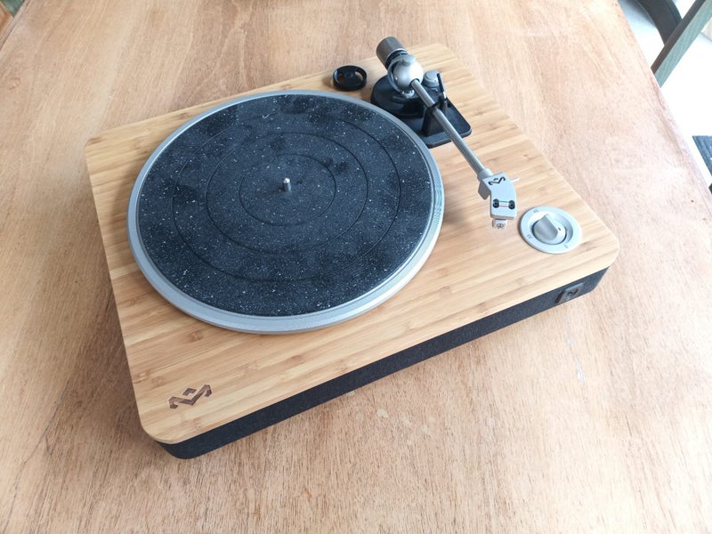 HofM, Stir It Up Record Player Carousel 1