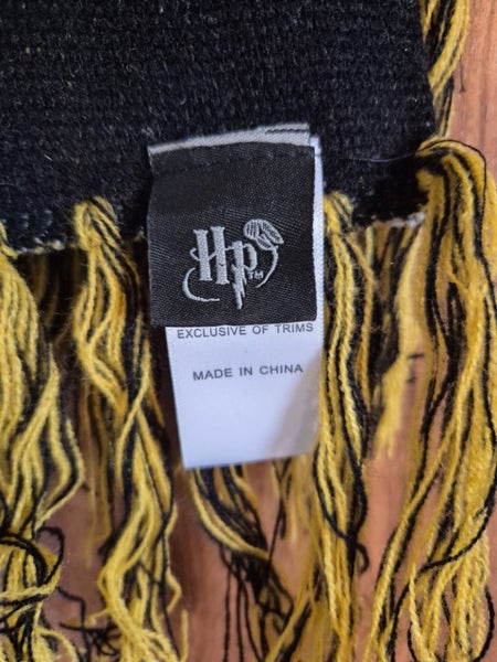 Harry Potter Hufflepuff Scarf Carousel 4