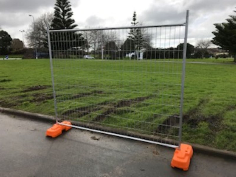 Temporary Fence Panel - Standard Carousel 1