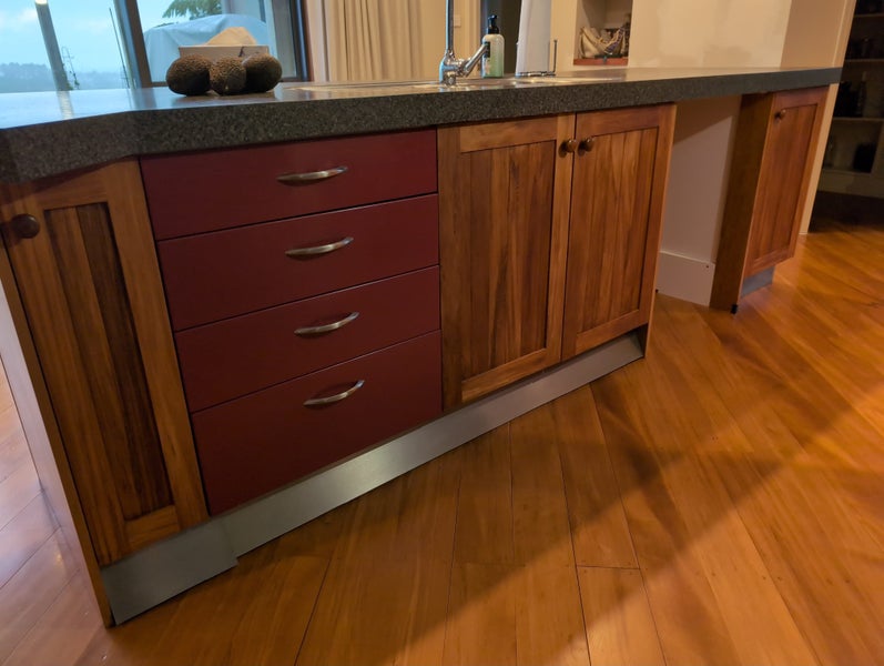 Kitchen cabinets Carousel 1