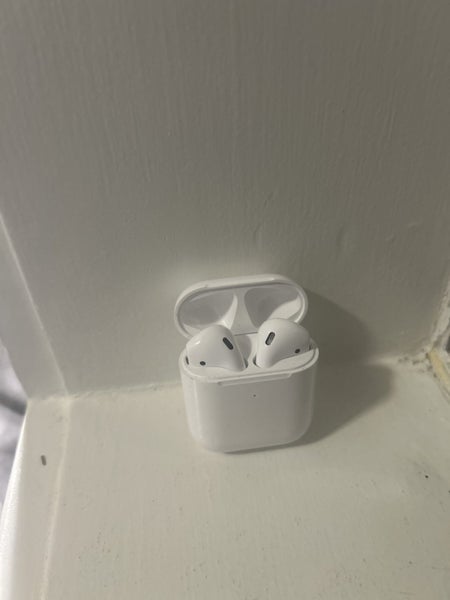 AirPods 2nd gen Carousel 6