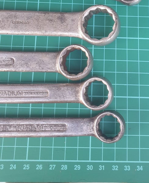 ELORA IMP SPANNERS X 4 Carousel 2