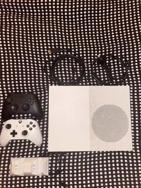 Xbox one S Carousel 1