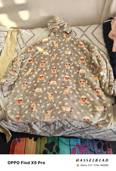 Authentic one size fits all Oodie Carousel 2