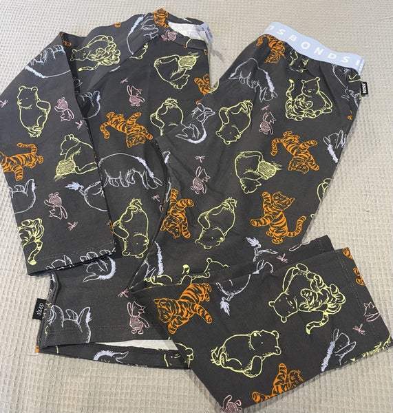 Bonds Pooh winter pjs size 7 Carousel 1