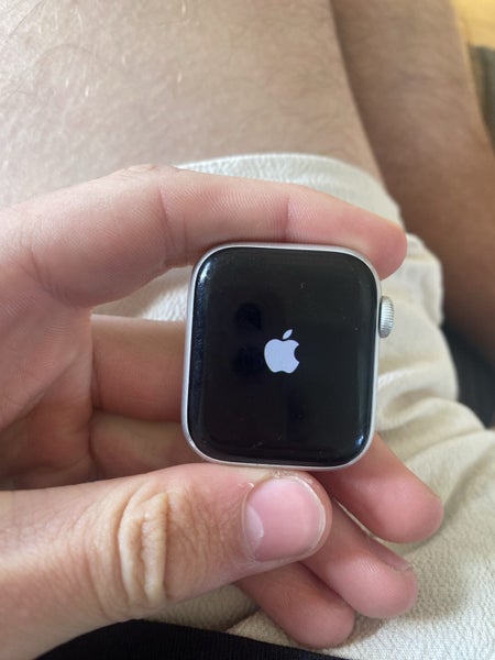 Apple Watch Carousel 1