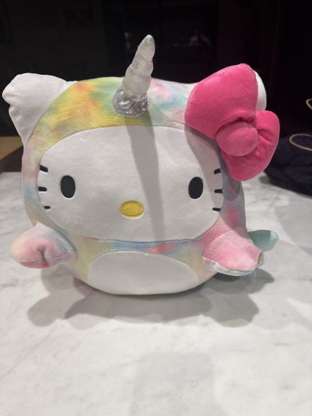 Hello Kitty unicorn Squishmallow Carousel 1