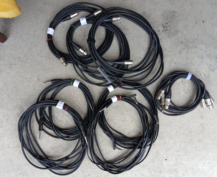 BULK LOT - 6 meter XLR SOUND / MICROPHONE & GUITAR CABLES ETC Carousel 1