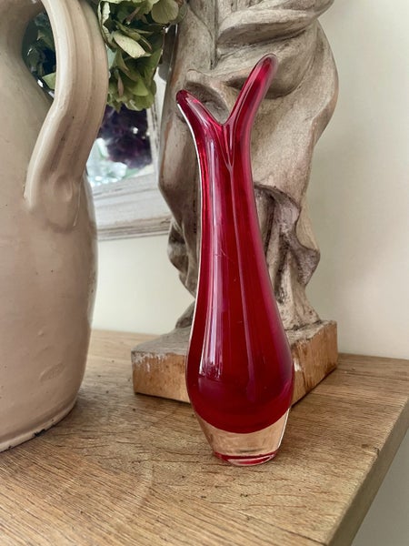 A fabulous WHITEFRIARS 9556 Bud Vase62864733037442112
