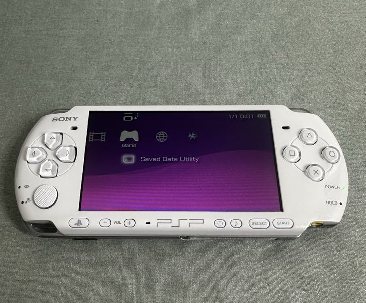 PlayStation Portable (PSP) 3000 – Glossy White | 64GB | Fully Set Up Carousel 2