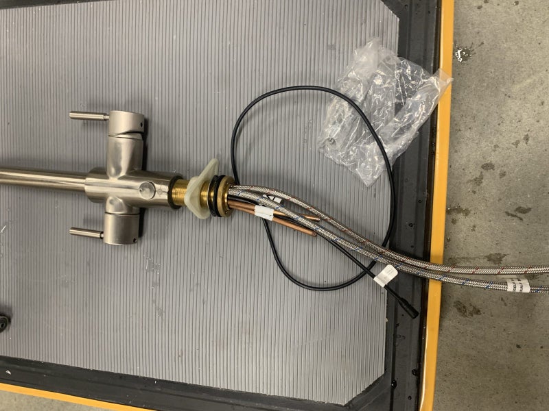 **NEW**INSINKERATOR FILTER WATER UNIT *NEW* Carousel 1