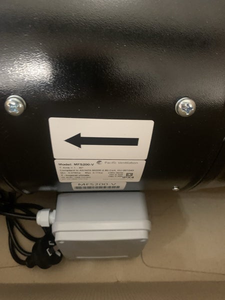 *New* INLINE FANS + 1 CEILING FAN + 3 GRILLES Carousel 2