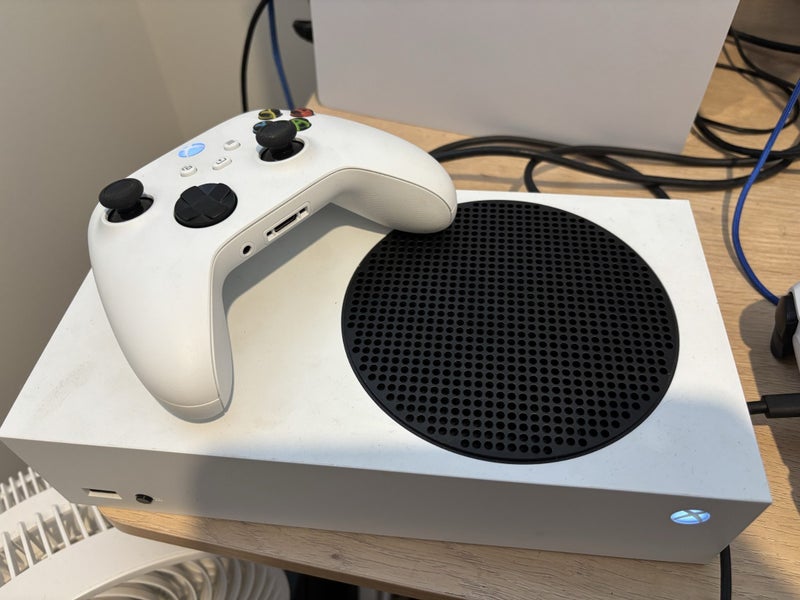 Xbox series S Carousel 1