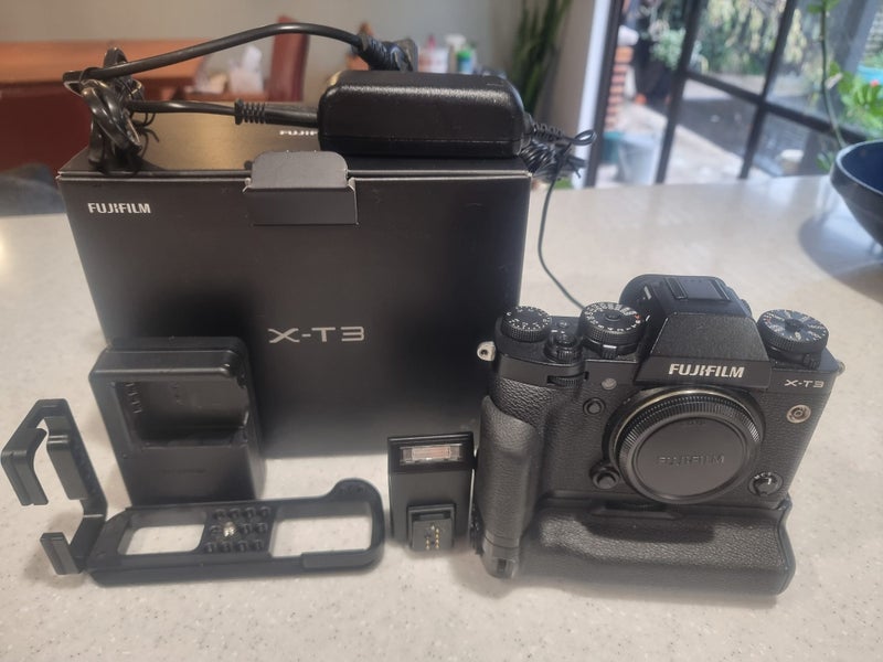 Fuji X-T3 body, plus grip and extras Carousel 1