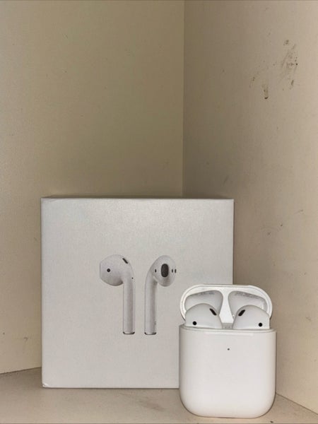 Airpods 1st gen Carousel 5