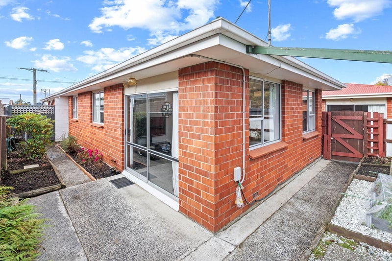 Image 1 of 23
