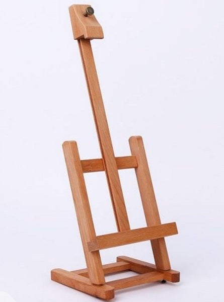 The Rutland Table Easel Carousel 2