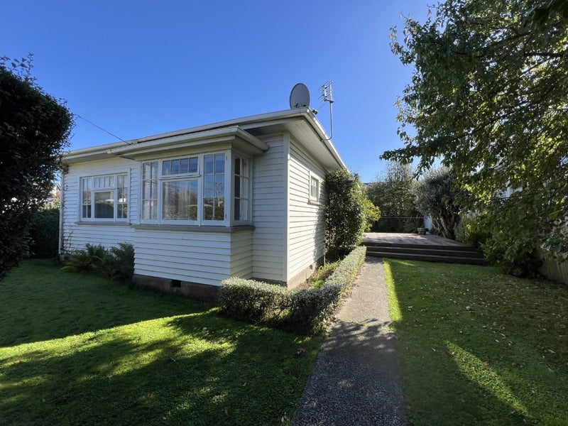 Image 1 of 18