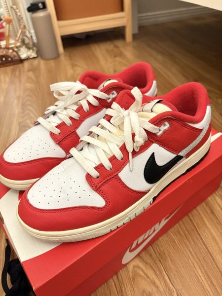 Nike Dunk Low Chicago Split Carousel 1
