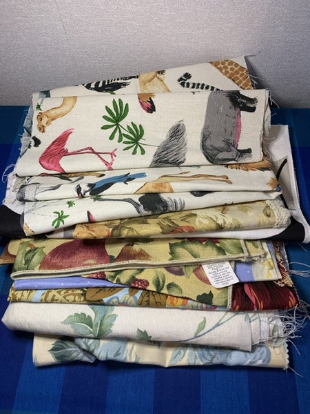 BUNDLE OF SMALL PIECES OF CURTAIN FABRIC (10) Carousel 13