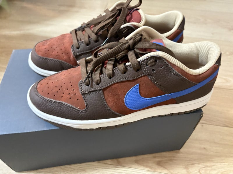 Nike Dunk Low PRM Carousel 1