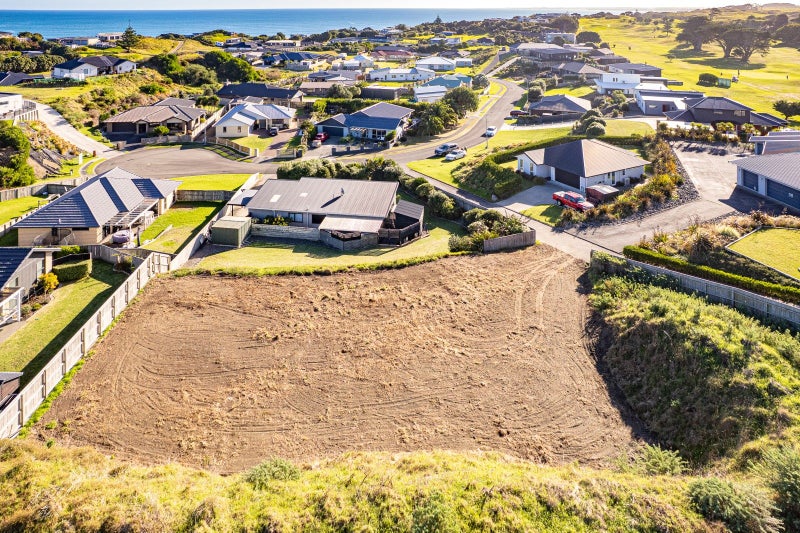 Build the life you deserve at Golf Vue Place62863292257027114