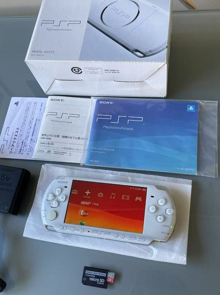 Boxed PSP3000 Pearl White 6.61PRO-C 32G In Original Pack Great Condition Carousel 1