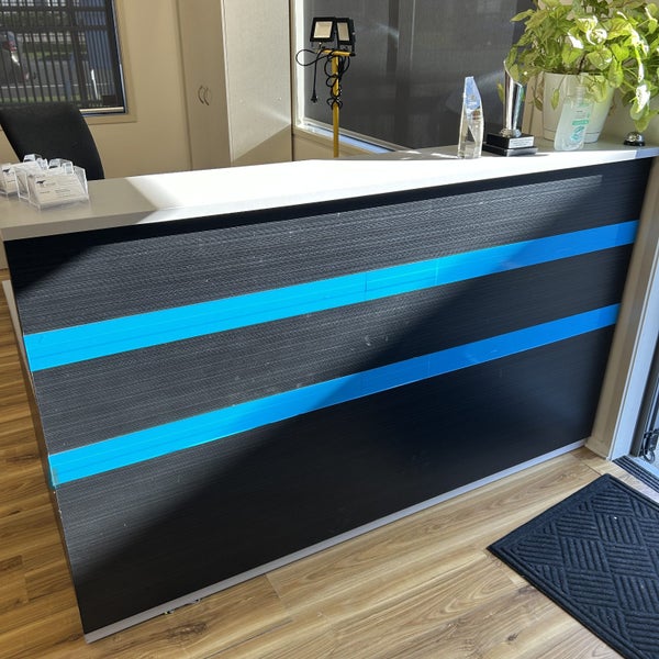 Reception Desk Carousel 1