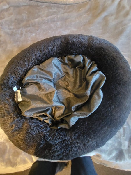 'Brooklyn' Dog Bed Carousel 1