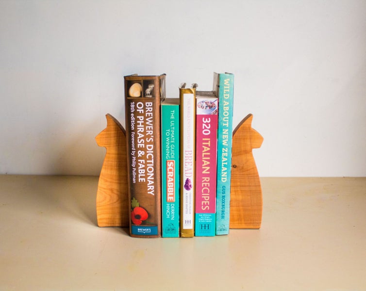 Cat Bookends - Bookshelf Décor Carousel 1