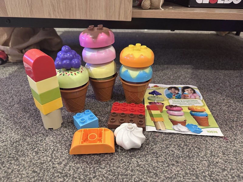 Pre-loved LEGO Creative Ice Cream Set 10574 Carousel 1