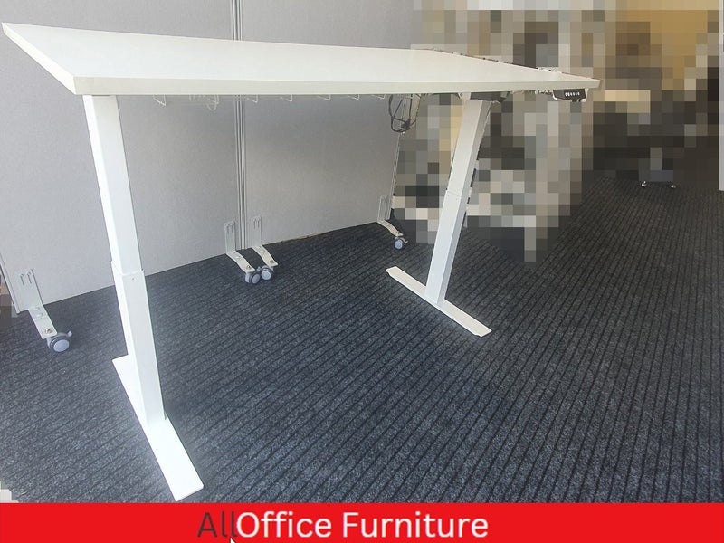 Electric Desk, Standing Desk, Height adjustable desk 1600x800x25mm Carousel 1
