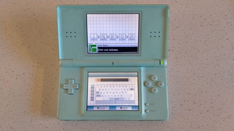 Light Blue DS Lite complete in box - near mint - Ping & Afterpay! Carousel 2