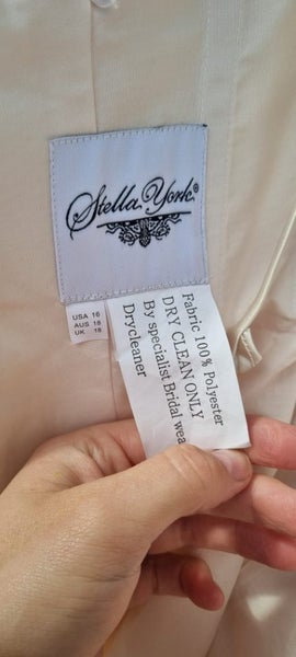Stella York Wedding Dress - Street Size 16 - BRAND NEW NEVER WORN!! Carousel 13