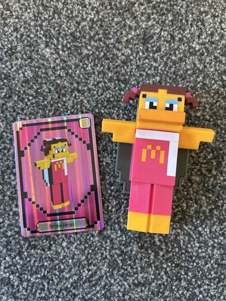 McDonald's Minecraft Birdie #2 with code Carousel 1