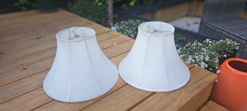 Pair of lampshades Carousel 1